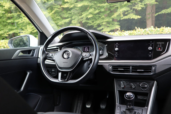 Volkswagen Polo 1.0 TSI Comfortline Business | Navi | Carplay | ACC |