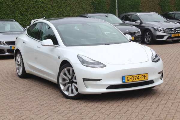 Tesla Model 3 Long Range AWD 75 kWh / Autopilot / Panoramadak / Camera / Leder / 20'' / Leder / Premium Audio