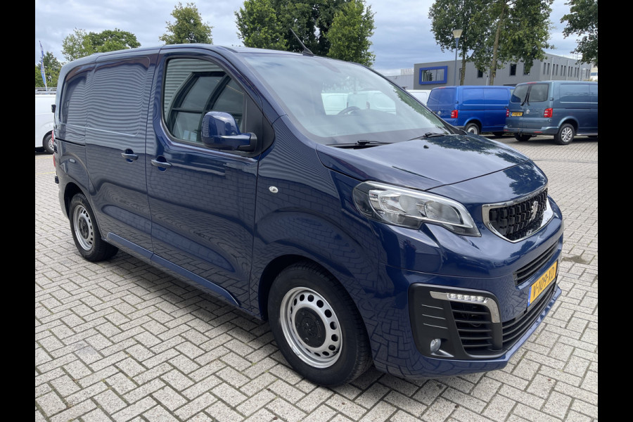 Peugeot Expert 226C 1.6 BlueHDI 95 Premium / speciaal gebouwd voor honden vervoer / hondenauto / omvormer / airco / cruise control / trekhaak / parkeersensoren achter !