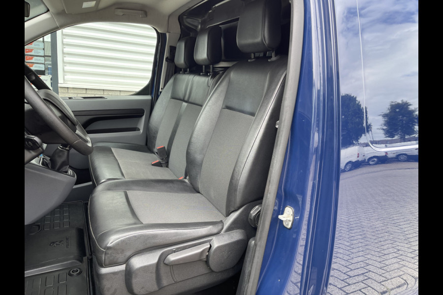 Peugeot Expert 226C 1.6 BlueHDI 95 Premium / speciaal gebouwd voor honden vervoer / hondenauto / omvormer / airco / cruise control / trekhaak / parkeersensoren achter !