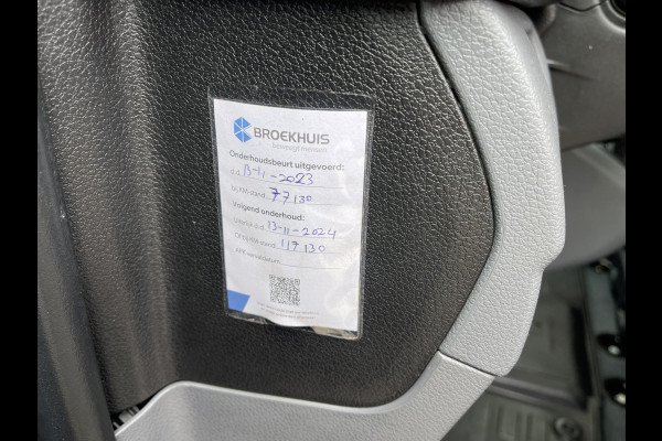 Peugeot Expert 226C 1.6 BlueHDI 95 Premium / speciaal gebouwd voor honden vervoer / hondenauto / omvormer / airco / cruise control / trekhaak / parkeersensoren achter !
