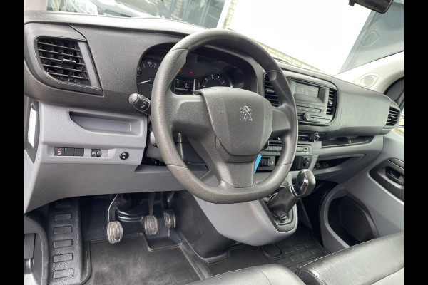 Peugeot Expert 226C 1.6 BlueHDI 95 Premium / speciaal gebouwd voor honden vervoer / hondenauto / omvormer / airco / cruise control / trekhaak / parkeersensoren achter !