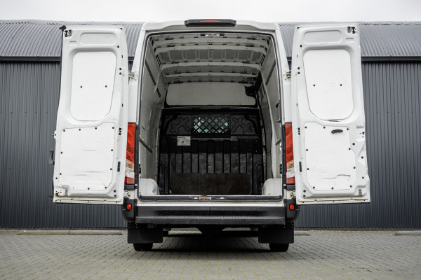 Iveco Daily 35S16V L2H2 | Automaat | 157 PK | ECC | 3500 KG Trekgewicht | MF Stuur | 3-Persoons