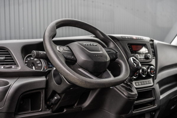 Iveco Daily 35S16V L2H2 | Automaat | 157 PK | ECC | 3500 KG Trekgewicht | MF Stuur | 3-Persoons