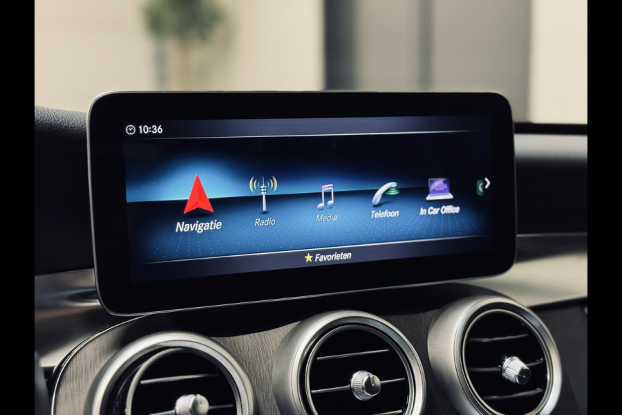 Mercedes-Benz C-Klasse Estate 300e AMG Night | Panorama | HeadUp | Leder | Multibeam