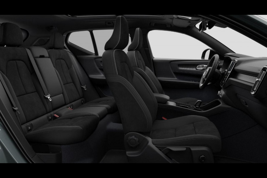 Volvo EX40 252PK Single Motor Extended Range 82 kWh Plus / Lounge pakket / Extra getint glas / Panoramadak / 360 Camera / 20''velgen / zwart dak