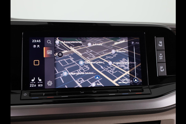 Volkswagen Multivan 1.4 eHybrid L1H1 Style 204 pk Automaat (DSG) | Navigatie | Elektr. trekhaak | Parkeersensoren (Park assist) | Achteruitrijcamera | Lederen bekleding | 2 elektr. schuifdeuren |