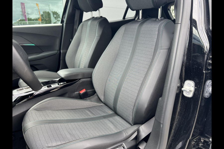 Peugeot e-2008 EV Allure 50 kWh