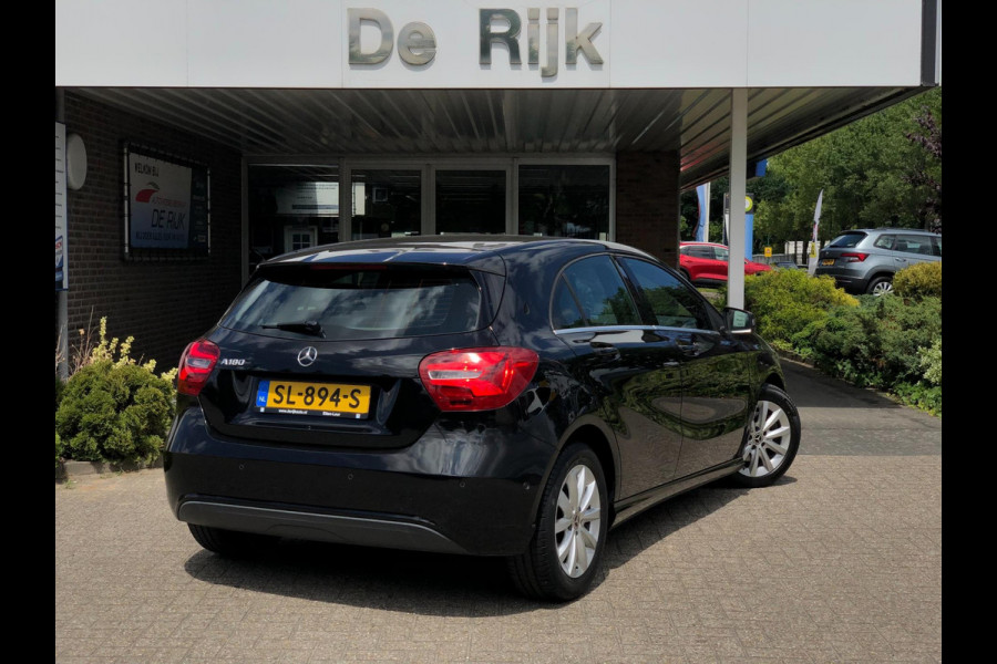 Mercedes-Benz A-Klasse 180 Business Solution | Groot Navi, Camera, Stoelverw., Cruise | Dealeronderhouden | 1e Eigenaar | NAP |