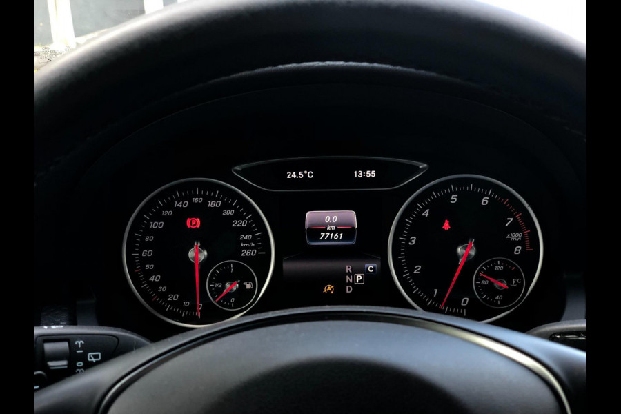 Mercedes-Benz A-Klasse 180 Business Solution | Groot Navi, Camera, Stoelverw., Cruise | Dealeronderhouden | 1e Eigenaar | NAP |