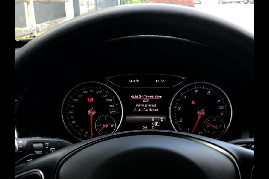 Mercedes-Benz A-Klasse 180 Business Solution | Groot Navi, Camera, Stoelverw., Cruise | Dealeronderhouden | 1e Eigenaar | NAP |