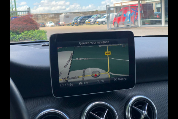 Mercedes-Benz A-Klasse 180 Business Solution | Groot Navi, Camera, Stoelverw., Cruise | Dealeronderhouden | 1e Eigenaar | NAP |