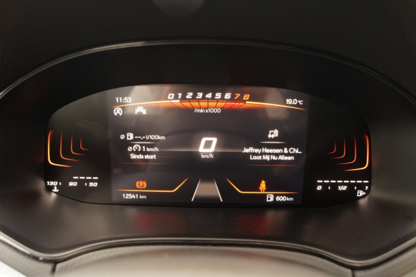 Seat Arona 1.0 TSI Style -NAVI-LED-DIGI-ECC-PDC-