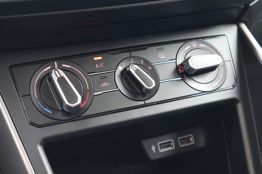Volkswagen Polo 1.0 TSI Comfortline Business | Automaat | Navi | Carplay |