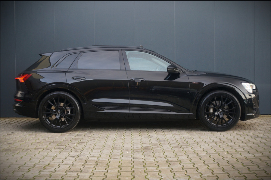 Audi e-tron e-tron 50 quattro S edition Black 71 kWh | S Line | Black Edition | Panoramadak | Memory Seats | Camera | Luchtvering | Adaptive Cruise Control | Keyless | Matrix LED | Leder | Stoelverwarming | NAP | BTW