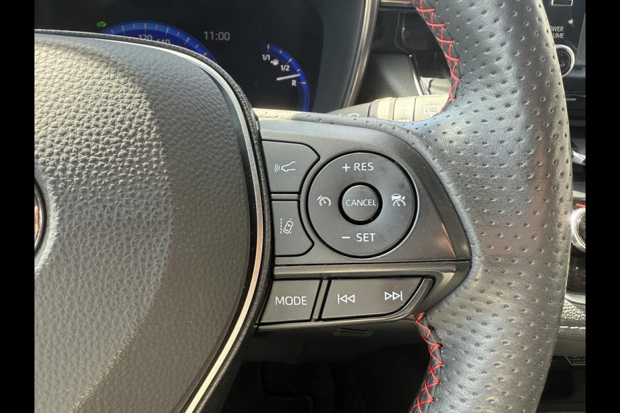 Toyota Corolla 2.0 Hybrid GR-Sport | CAMERA | CARPLAY | KEYLESS |