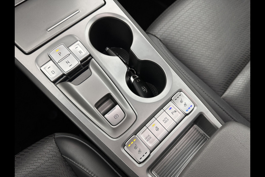 Hyundai Kona EV Premium 64 kWh (INCL.BTW) *PANO | FULL-LEATHER | HEAD-UP | FULL-LED | NAVI-FULLMAP | DAB | ADAPTIVE-CRUISE | KEYLESS | CAMERA | BLIND-SPOT | LANE-ASSIST | DIGI-COCKPIT | COMFORT-SEATS | 17''ALU*