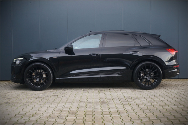 Audi e-tron e-tron 50 quattro S edition Black 71 kWh | S Line | Black Edition | Panoramadak | Memory Seats | Camera | Luchtvering | Adaptive Cruise Control | Keyless | Matrix LED | Leder | Stoelverwarming | NAP | BTW
