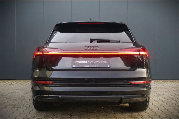 Audi e-tron e-tron 50 quattro S edition Black 71 kWh | S Line | Black Edition | Panoramadak | Memory Seats | Camera | Luchtvering | Adaptive Cruise Control | Keyless | Matrix LED | Leder | Stoelverwarming | NAP | BTW