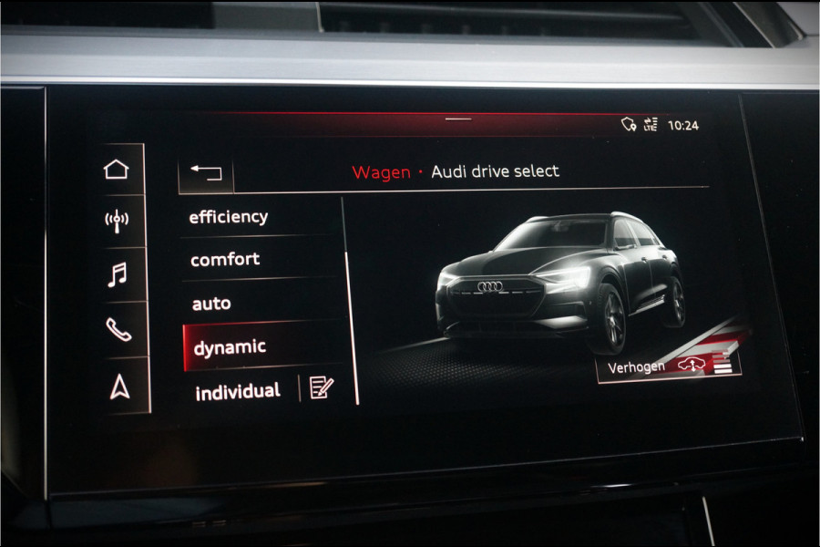 Audi e-tron e-tron 50 quattro S edition Black 71 kWh | S Line | Black Edition | Panoramadak | Memory Seats | Camera | Luchtvering | Adaptive Cruise Control | Keyless | Matrix LED | Leder | Stoelverwarming | NAP | BTW