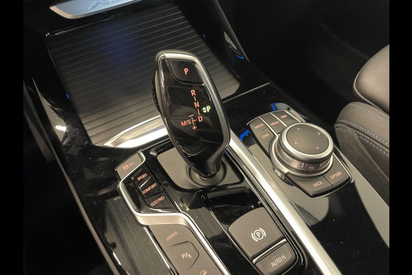 BMW X3 xDrive30e Executive M-Sport Leder PDC VA + Camera Full LED Navi Carplay Live Cockpit