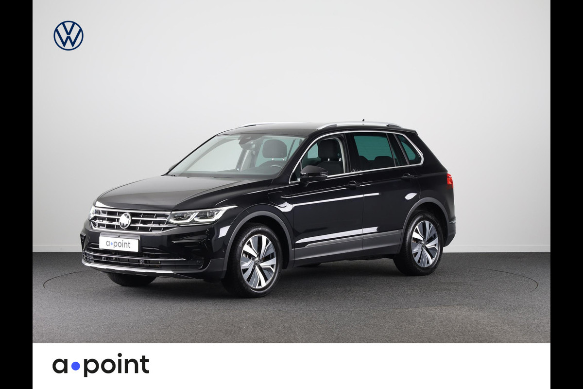Volkswagen Tiguan 1.4 TSI eHybrid Elegance | Automaat | Ergo Active Voorstoelen | Head Up Display | Wegklapbare Trekhaak | Full Map Navigatie | 360 graden Camera |