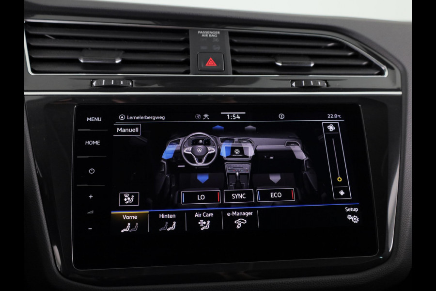 Volkswagen Tiguan 1.4 TSI eHybrid Elegance | Automaat | Ergo Active Voorstoelen | Head Up Display | Wegklapbare Trekhaak | Full Map Navigatie | 360 graden Camera |