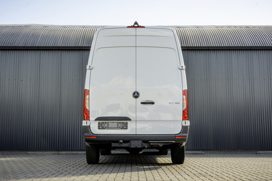 Mercedes-Benz Sprinter **317 CDI L2H2 |Iincl 6mnd garantie | MBUX | Euro 6 | 170 PK | Climate | Carplay**