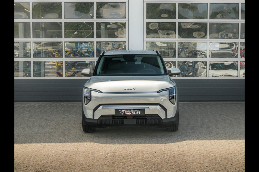 Kia EV3 Plus 81.4 kWh l Direct leverbaar l Stoel-Stuurwielverwarming V2l aansluiting l