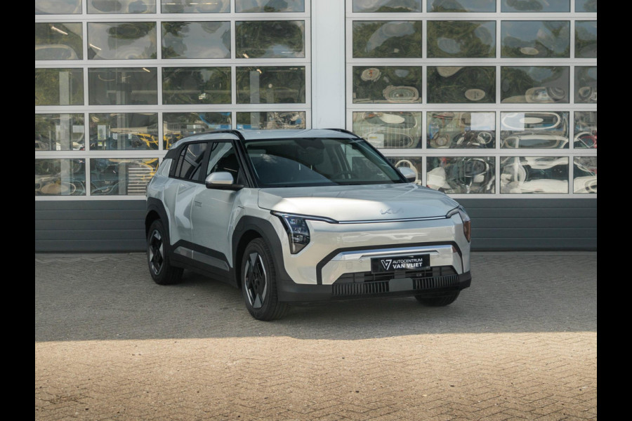 Kia EV3 Plus 81.4 kWh l Direct leverbaar l Stoel-Stuurwielverwarming V2l aansluiting l
