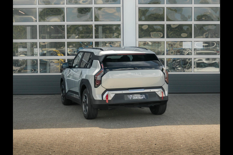 Kia EV3 Plus 81.4 kWh l Direct leverbaar l Stoel-Stuurwielverwarming V2l aansluiting l