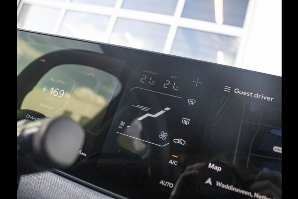 Kia EV3 Plus 81.4 kWh l Direct leverbaar l Stoel-Stuurwielverwarming V2l aansluiting l