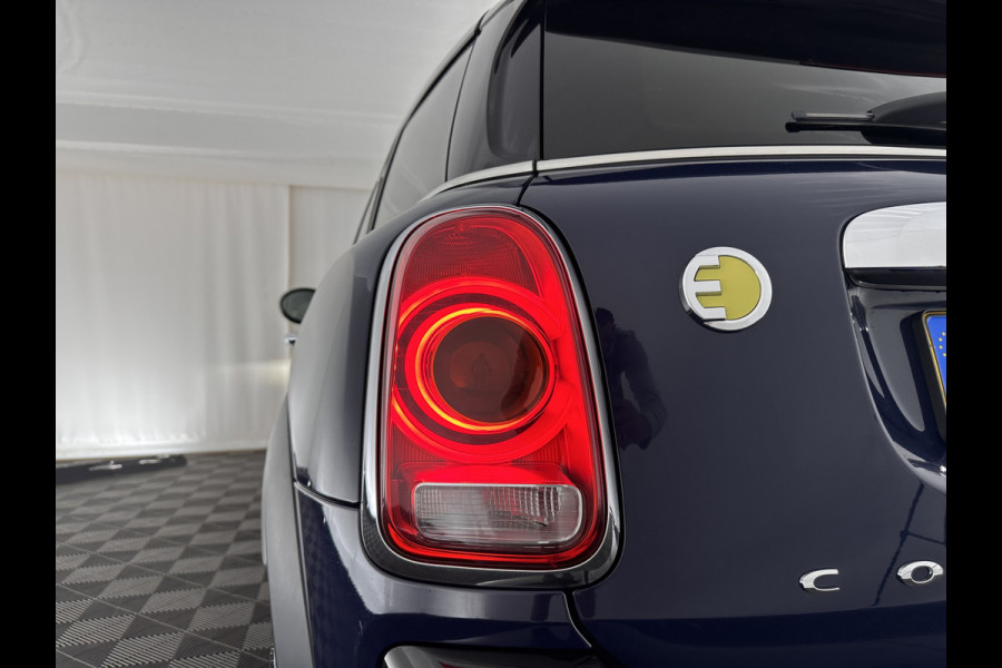 MINI Countryman 2.0 Cooper S E ALL4 Chili *AUT | PANO | HARMAN-KARDON | LEDER | LED | NAVI | HEAD-UP | 19" ALU | MEMORY SEATS | CAMERA*