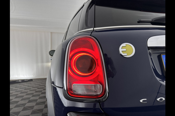 MINI Countryman 2.0 Cooper S E ALL4 Chili *AUT | PANO | HARMAN-KARDON | LEDER | LED | NAVI | HEAD-UP | 19" ALU | MEMORY SEATS | CAMERA*