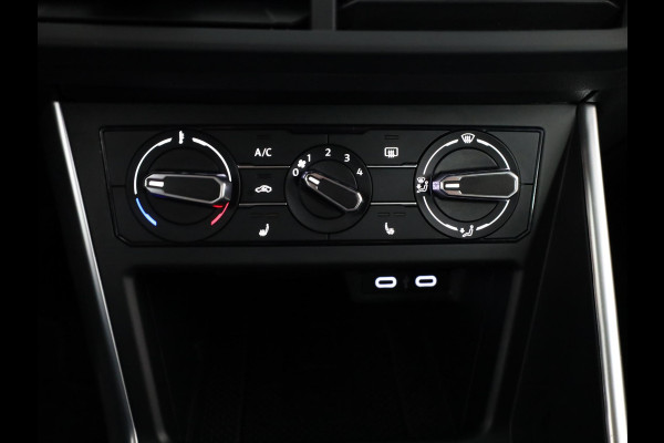 Volkswagen Polo 1.0 TSI Life 95 pk | Navigatie | Parkeersensoren | Achteruitrijcamera | Adaptieve cruise control | Stoelverwarming |