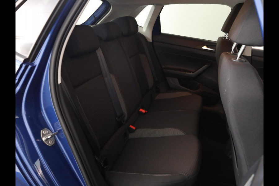 Volkswagen Polo 1.0 TSI Life 95 pk | Navigatie | Parkeersensoren | Achteruitrijcamera | Adaptieve cruise control | Stoelverwarming |