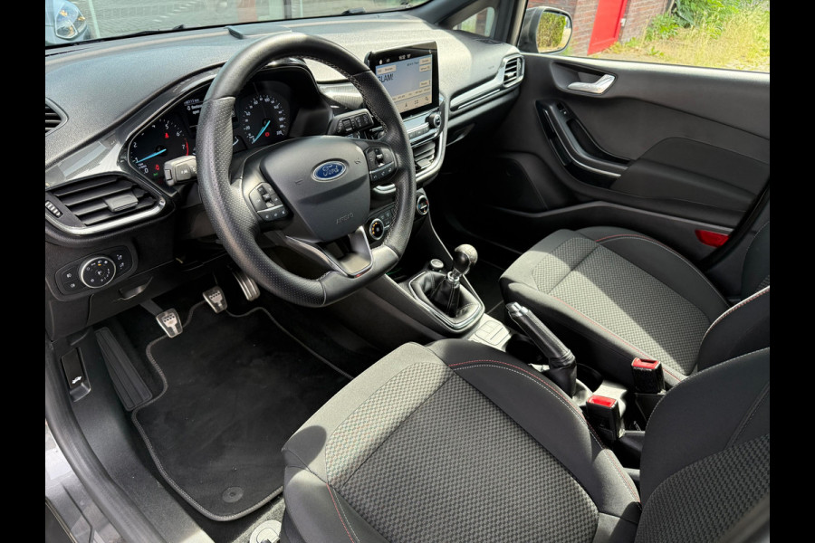 Ford Fiesta 1.0 EcoBoost ST-Line - Navi - Climate - Parkeerhulp - Org.NL