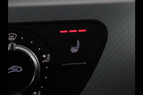 Audi A4 1.4 TFSI Pro Line Plus | Stoelverwarming | Carplay | Trekhaak | Sportstoelen | Full LED | Cruise control | Parkeerhulp | Bluetooth