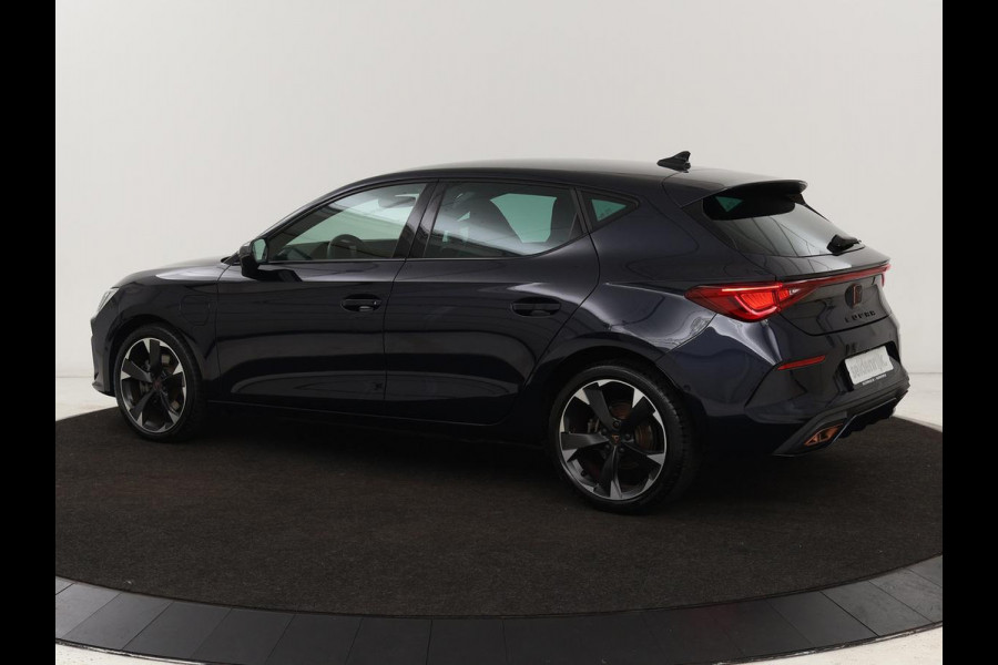 CUPRA Leon 1.4 e-Hybrid | Camera | Adaptive cruise | Stuurverwarming | Navigatie | Sportstoelen | Sfeerverlichting | Keyless | Full LED | PHEV