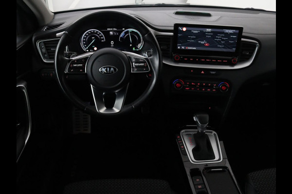 Kia Ceed 1.6 GDI PHEV DynamicLine | Panoramadak | Camera | Carplay | Navigatie | Full LED | Climate control | Digital Cockpit | Cruise control | Bluetooth