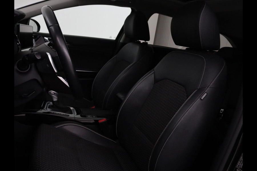 Kia Ceed 1.6 GDI PHEV DynamicLine | Panoramadak | Camera | Carplay | Navigatie | Full LED | Climate control | Digital Cockpit | Cruise control | Bluetooth