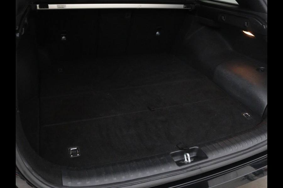 Kia Ceed 1.6 GDI PHEV DynamicLine | Panoramadak | Camera | Carplay | Navigatie | Full LED | Climate control | Digital Cockpit | Cruise control | Bluetooth