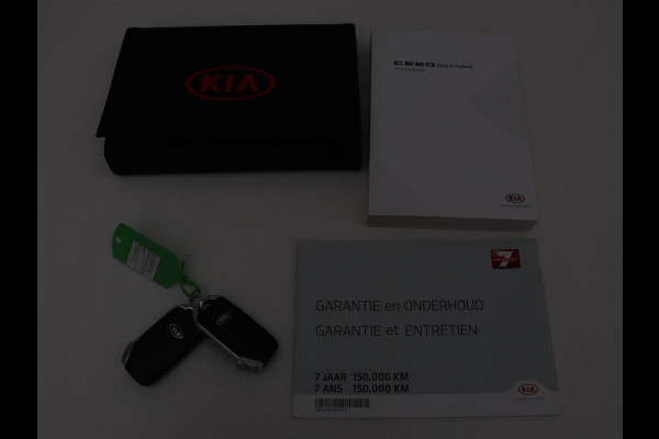 Kia Ceed 1.6 GDI PHEV DynamicLine | Panoramadak | Camera | Carplay | Navigatie | Full LED | Climate control | Digital Cockpit | Cruise control | Bluetooth