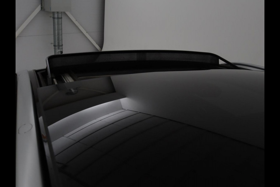Kia Ceed 1.6 GDI PHEV DynamicLine | Panoramadak | Camera | Carplay | Navigatie | Full LED | Climate control | Digital Cockpit | Cruise control | Bluetooth