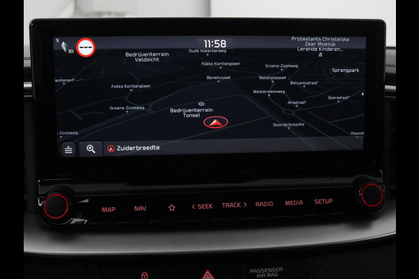Kia Ceed 1.6 GDI PHEV DynamicLine | Panoramadak | Camera | Carplay | Navigatie | Full LED | Climate control | Digital Cockpit | Cruise control | Bluetooth