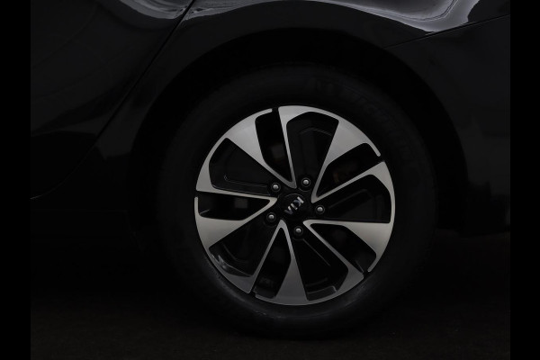Kia Ceed 1.6 GDI PHEV DynamicLine | Panoramadak | Camera | Carplay | Navigatie | Full LED | Climate control | Digital Cockpit | Cruise control | Bluetooth