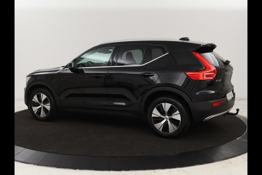 Volvo XC40 1.5 T4 Recharge Incription Expression | Leder | Trekhaak | Camera | Carplay | Keyless | Full LED | Parkeerhulp | Cruise control | Climate control