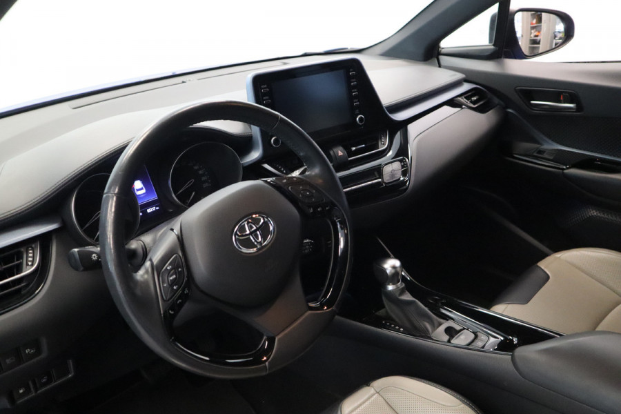 Toyota C-HR 1.8 Hybrid Bi-Tone Keyless Go & Start