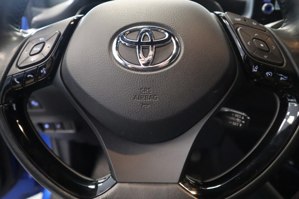 Toyota C-HR 1.8 Hybrid Bi-Tone Keyless Go & Start
