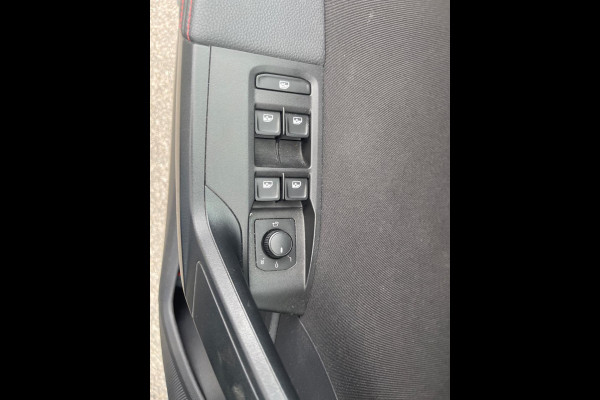 Seat Arona 1.0 TSI FR AUTOMAAT LED-XENON NAVI-VIRTUAL CAMERA PDC